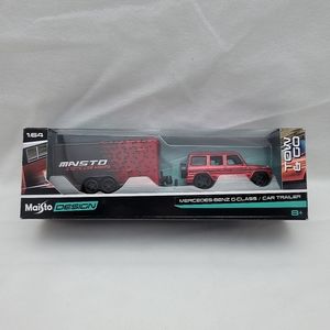 Maisto Design Exotic Car Wraps 1:64 Tow & Go Mercedes-Benz G-Class / Car Trailer